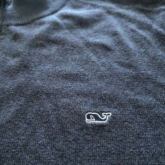 Vineyard Vines - Picture 3 of 5